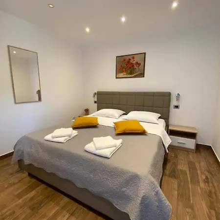 Anna I Appartement *